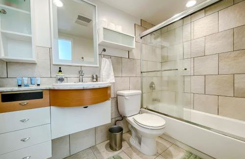 *WEHO/Beverly Hills* Luxury 2BD/2.5BA + Balconies - Photo 26