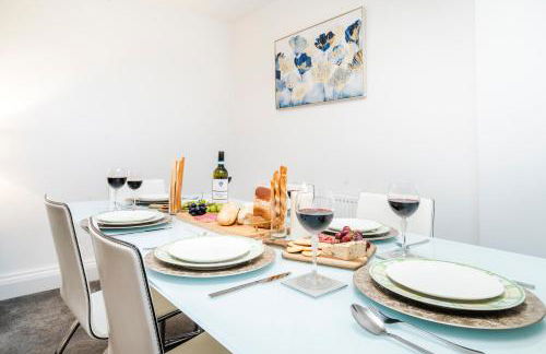 Monmouth House Aylesbury Premier Quality Accommodation For Larger Families Contractors And Professionals Sleeps Up to 6 Guests - Foto 16