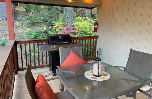 YoBee! Welcome Breakfast and Park Reservations Included! Heart of Yosemite - Homey Studios and Apartments - AC-WiFi-EV - Foto 26