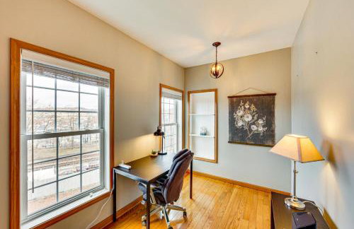 2 Mi to Market Sq! Row House with Dedicated Office - Foto 4