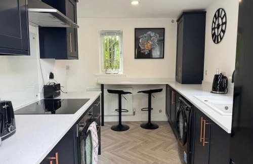 Modern 3 Bed House with Parking in Rothley - Foto 1