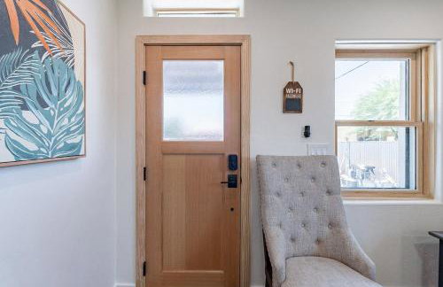 Downtown Bungalow -Duplex - EV Charger - Foto 3