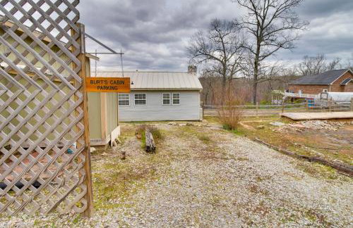 Mountain Home Cabin with Fire Pit Less Than 1 Mi to Lake! - Foto 27