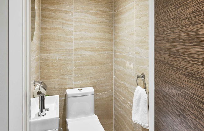 Host Stay Chic Townhouse by the Docks - Foto 10