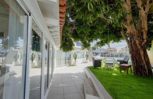 Countryside Elegant 4-Bedroom Suite, Pool & Garden - Foto 80