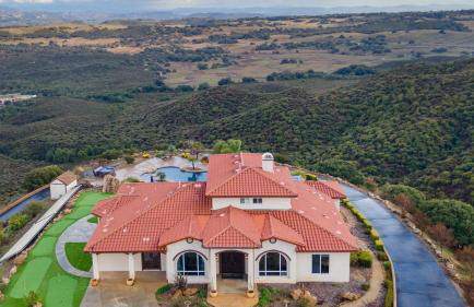 Colina by Avantstay Secluded Mountain Top Oasis w/ Pool, Hot Tub & Putting Green! - Foto 146