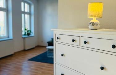 Komfortable Ferienwohnung im Stadtzentrum und Seenähe - Photo 2