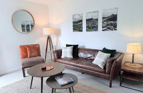 Cosy & Central 2 Bedrooms Apt - Foto 1