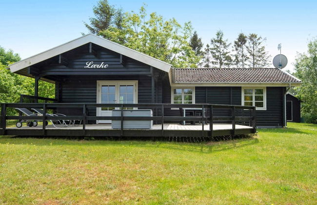 6 Person Holiday Home in Allingabro - Foto 1