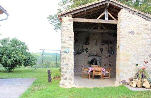 Charmante maison en pierre avec cheminée et animaux acceptés - FR-1-616-165 - Foto 3