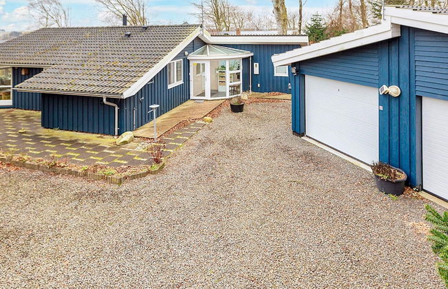 5 Person Holiday Home in Thyholm - Photo 22