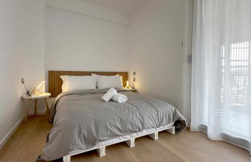 On the Edge - Suites & Apartments - Photo 35