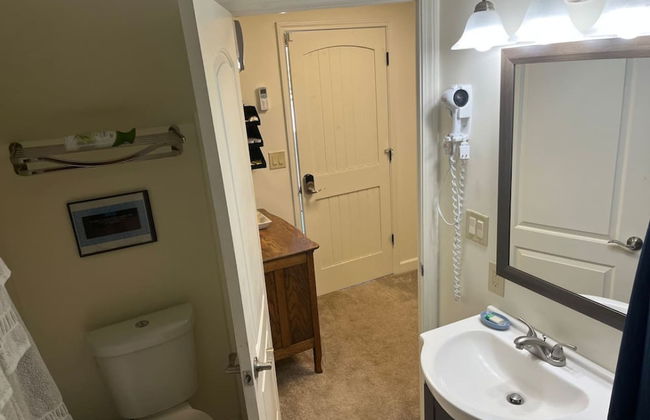 Beautiful Room Just Waiting for You Pool IS Closed - Foto 15