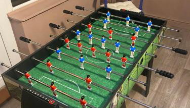 Dovetails, short drive from Alton Towers and Uttoxeter racecourse Games room with Wii and football table - Foto 5, Game Room