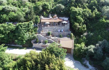 The StoneHouse - Photo 1