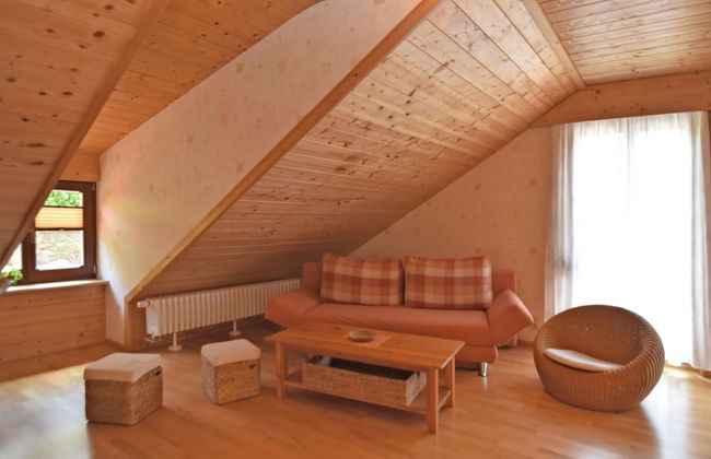 Quaint Farmhouse in Langenbach near Lake - Photo 10