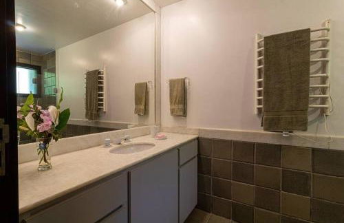 Linda casa Araras 6 suítes/ rio privativo/ Condomínio Denasa - Foto 21