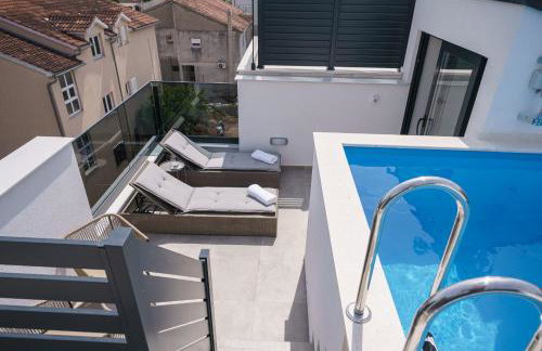 "Golden Sky"Rooftop Pool Villa - Photo 49