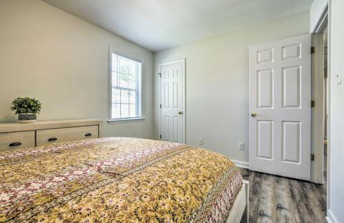 Welcoming Abode with Yard about 1 Mi to Dtwn Apex! - Foto 18