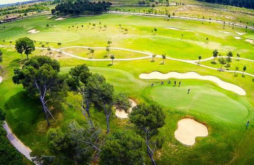 Cerca de Barcelona, y entre tres Parques Naturales, casa de 4 habitaciones y 2 baños con piscina, barbacoa y chimenea - Foto 58