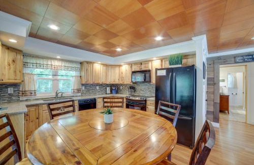 Waterfront Monticello Home with Fire Pit and Deck! - Foto 8