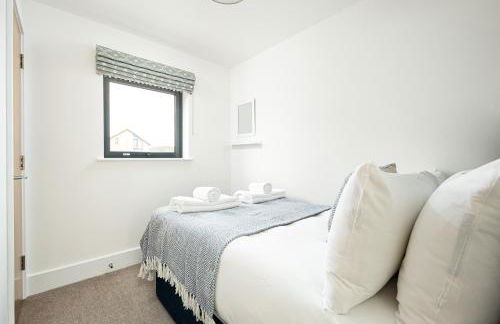 Lakeside family friendly property OI23 - Photo 8