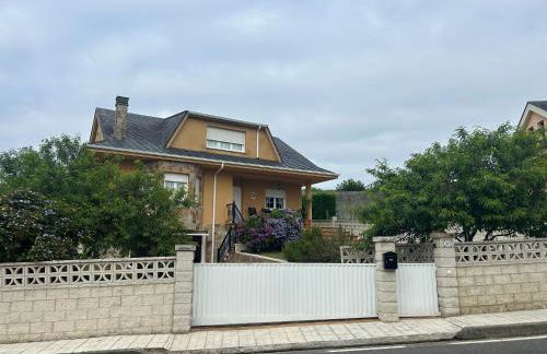 Estupenda casa cercana a la playa y a la montaña VUT6678AS - Foto 39