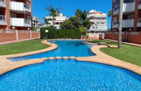 Apartamento planta baja con piscina - Foto 1