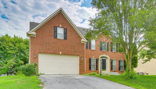 Huge Hagerstown Home with Deck about 4 Mi to Downtown! - Foto 3