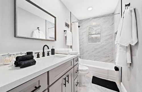 Nr Museum Med Center Zoo Apt Fire Pit BBQ Games - Foto 26