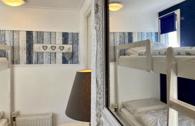 6 Pers House Marijke With Winter Garden and Direct Access to the Lauwersmeer - Foto 7