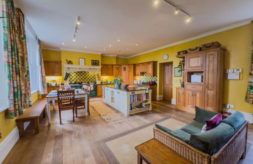 Eden Mount, Wetheral, characteful, spacious home overlooking village green, close to M6 - Foto 7