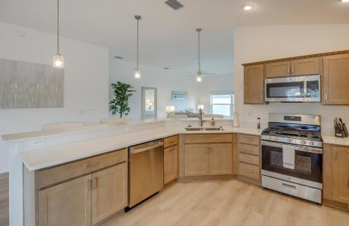 Community Pool and Tennis Court Gem in The Villages - Foto 7