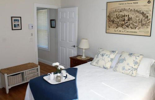 Couples Cove Cottage - Photo 7