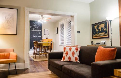 Classic Hilltop 3br home on Eastern ready for you! - Foto 14