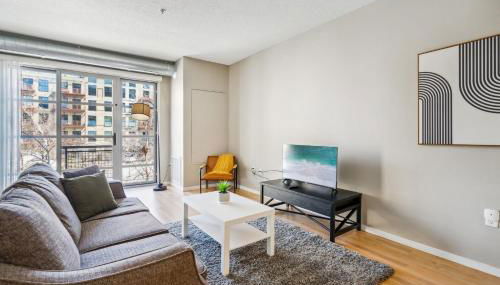 CozySuites Mill District with pool, gym #11 - Foto 2