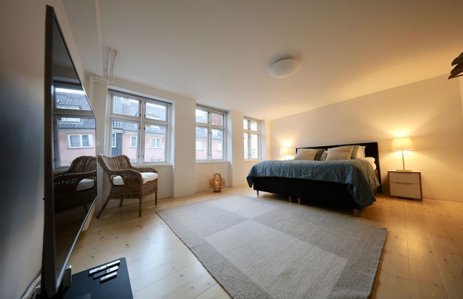 Dinesen Collection Two-Story Condos by Nyhavn Harbour - Foto 3