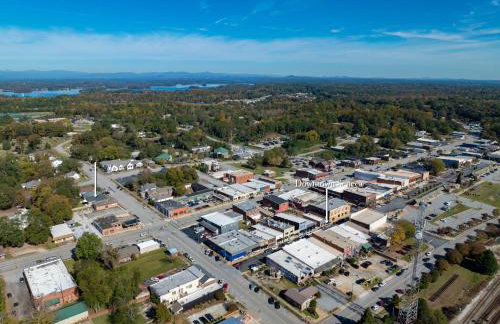 Cozy Downtown Seneca Bungalow - Foto 5