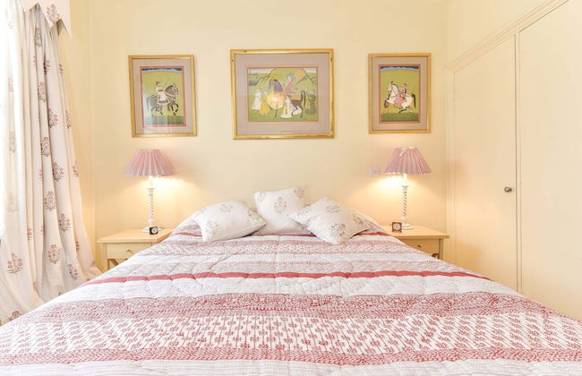 Smart 2 bedroom flat near Pimlico Tube - Photo 13