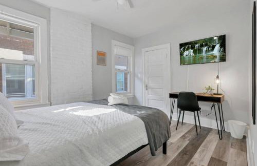 The Columbus Adventure - Photo 31