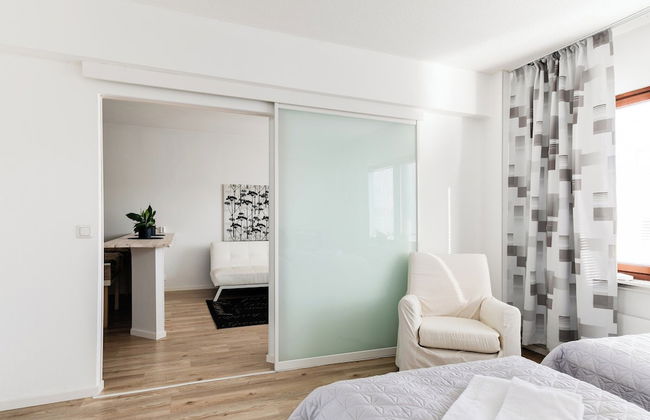 Santa's Holiday Homes - Photo 6