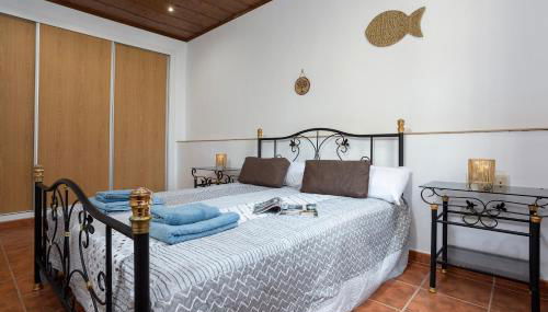 Sunstay Flat I Alhaurín - Photo 5, towels, wardrobe