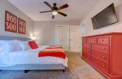 3 King Beds- Near OU-No Bunks-Private Suites - Foto 41