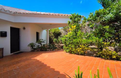 Villa Exclusiva, Piscina Privada y Vistas al Mar - Photo 33