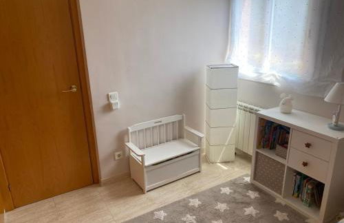 Adosado Familiar en Tamarit, Tarragona, España - Foto 38