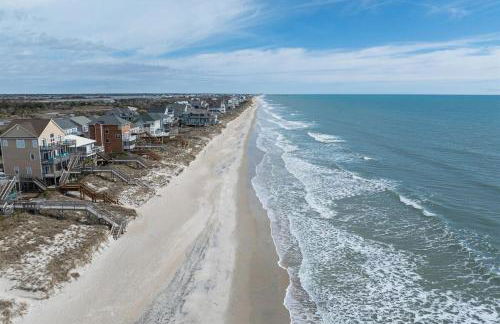 Boomerang- Oceanfront Log Cabin in North Topsail - Foto 31