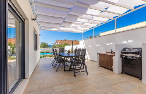 3 Bedroom Gorgeous Home In Linardici - Photo 16