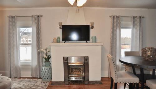 Cozy 2 BDRM Vacation Rental - 1 Mile to Dtwn Rapid City - Foto 3