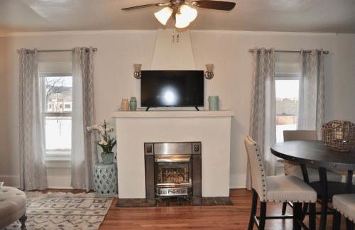 Cozy 2 BDRM Vacation Rental - 1 Mile to Dtwn Rapid City - Foto 3