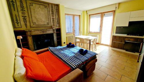 ZERO DISTANCE - Bernina Train Station - Foto 3